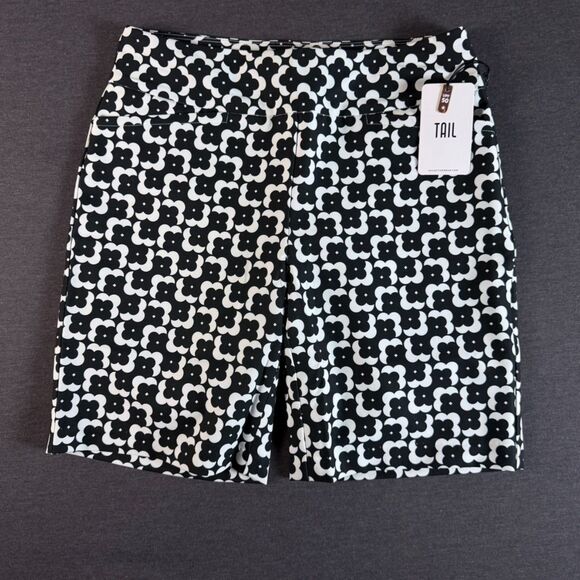 Tail Pants - NWT Tail Activewear Braxton 18" Golf Shorts Mod Flower Black White Size 6